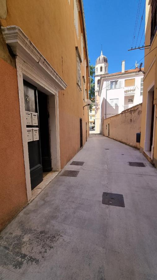 Place 4 U Studio Center Zadar Exterior photo